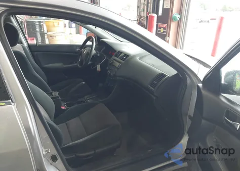 2005 Honda Accord 2.4 Lx из США, поврежденный, VIN 1HGCM56495A056014